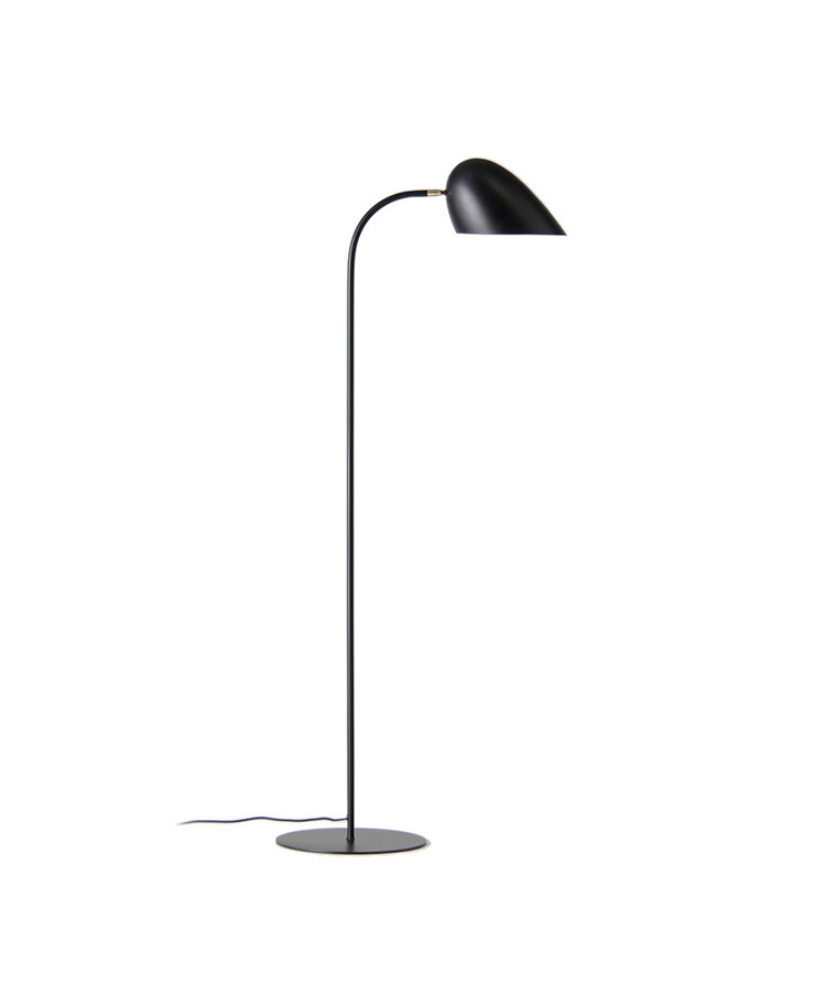 Hitchcock Gulvlampe Matt SvartMessing Frandsen Hitchcock Gulvlampe Matt SvartMessing Frandsen